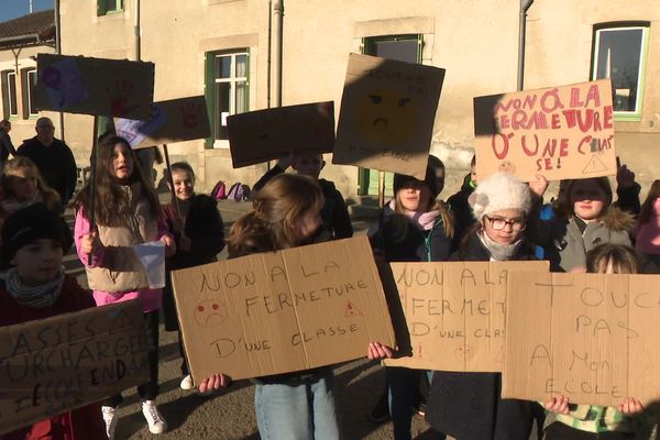 41 postes d’enseignants et 28 classes menacées à la rentrée 2023 en Haute-Vienne (87).