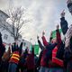 Les manifestants s'opposent au vote du budget des Pays de la Loire devant l'hôtel de région