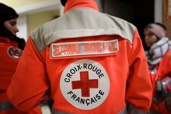 La Croix-rouge en Auvergne-Rhône-Alpes s'adaptent au confinement et à la pandémie de Coronavirus. 