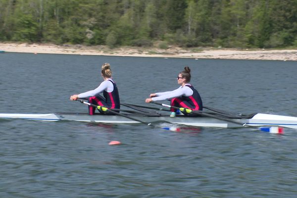 L'équipe de France d'aviron s'entraînait ces quinze derniers jours sur la base de Bellecin.