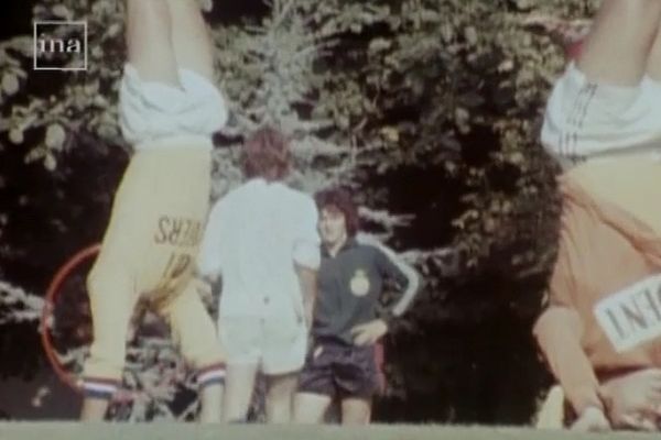 L'équipe du FC Nantes dans la années 70 à l'entraînement 