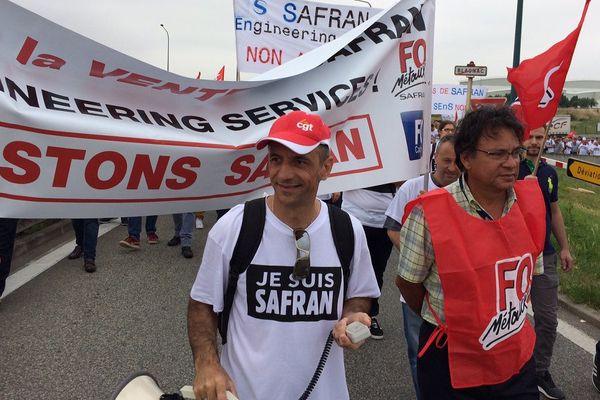 "Je suis Safran" sur les t-shirts des salariés