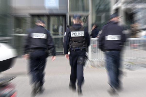 Pour le premier tour de l'élection présidentielle, dimanche 23 avril, à Clermont-Ferrand, la police municipale, en collaboration avec la police nationale, assurera des patrouilles mobiles aux abords des 69 bureaux de vote de la ville. 