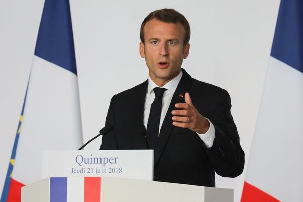 Emmanuel Macron lors de son discours à Quimper devant 700 élus bretons et invités le 21 juin 2018