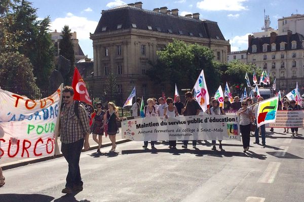 Manifestation contre la réforme du collège, à Rennes (35).