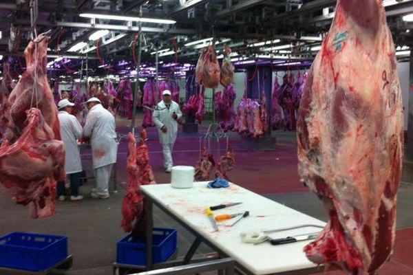 Les 50 salariés de l'abattoir ont pu rependre leur activité.