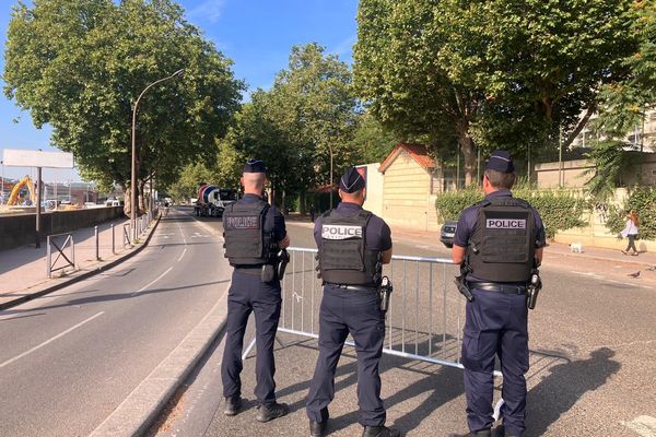 Des policiers déployés à Paris ce jeudi 18 juillet.