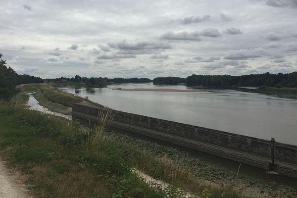 Ciel nuageux sur la Loire