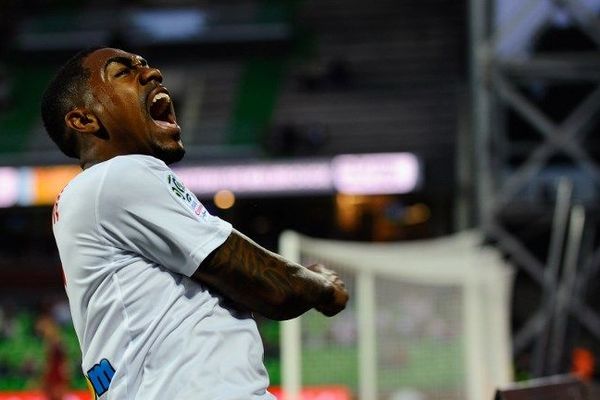 Avec 12 buts et 7 passes décisives la saison dernière, Malcom a attiré l'attention de grands clubs européens. 