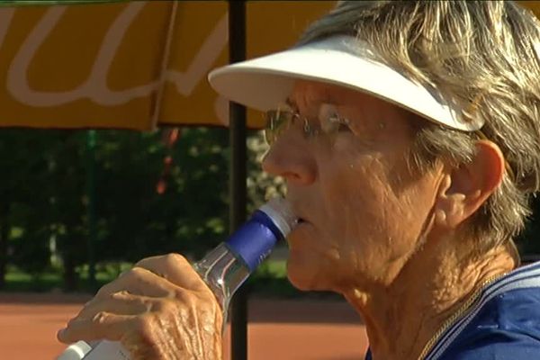 L'une des joueuses du tournoi Seniors Primrose Bordeaux