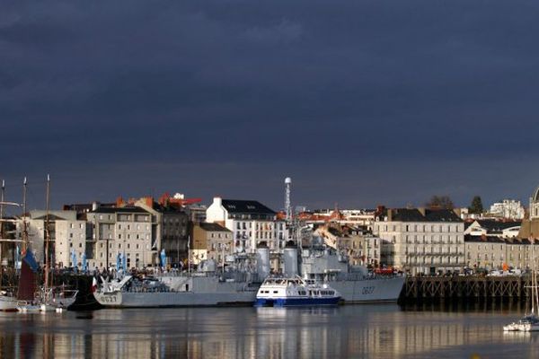  Le Maillé-Brézé, le long du quai Ernest Renaud, à Nantes.