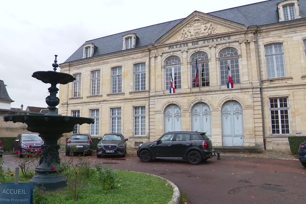 La décision de justice a été rendue par le tribunal correctionnel de Nevers.