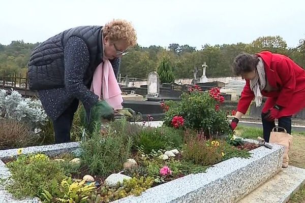 Le concept de tombe-jardin a déjà séduit une trentaine de clients en Île-de-France.