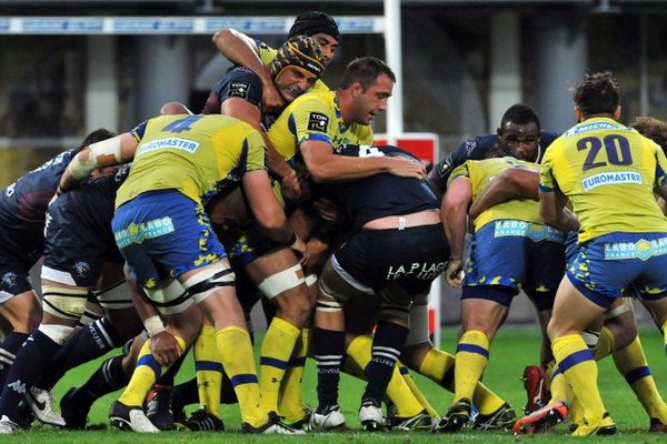 Après une heure de jeu largement dominée par l'UBB, il aura fallu que Rougerie montre la voie pour que l'ASM vienne chercher un salutaire match nul dans son antre.