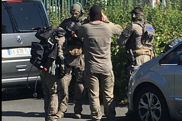 Les gendarmes ont été appuyés par 60 hommes du GIGN pour neutraliser Terry Dupin.