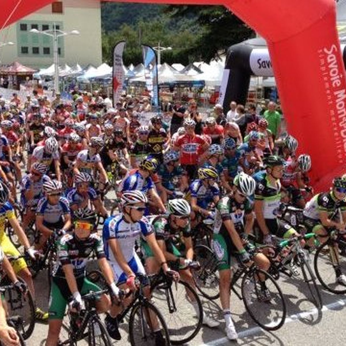 Tour des Pays de Savoie retour sur la 1 re tape Saint Michel de