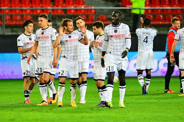 Le Clermont Foot a programmé 5 matches amicaux entre la reprise de l'entraînement, le 20 juin, et celle du championnat de Ligue 2, le 29 juillet, dont un contre Montpellier.