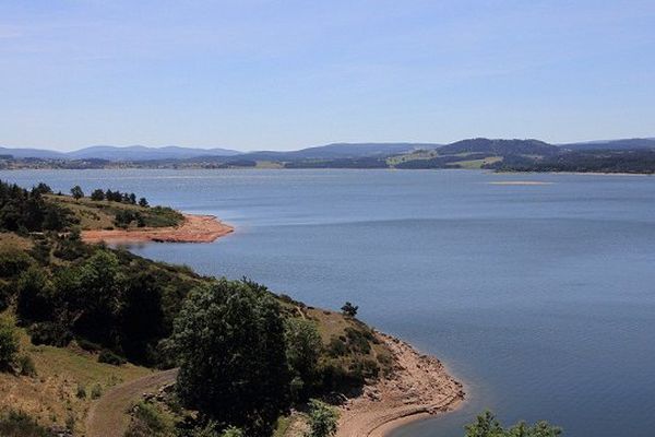 Lac de Naussac - archives