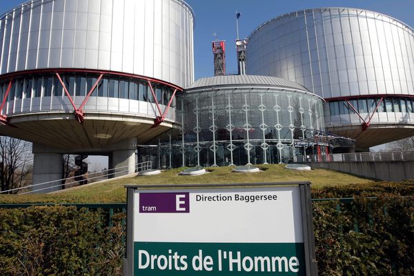  Le palais des Droits de l'Homme qui abrite la Cour Européenne des droits de l'Homme, à Strasbourg.