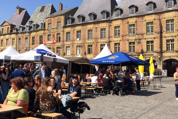 Place Ducale à Charleville, le 19 mai 2018