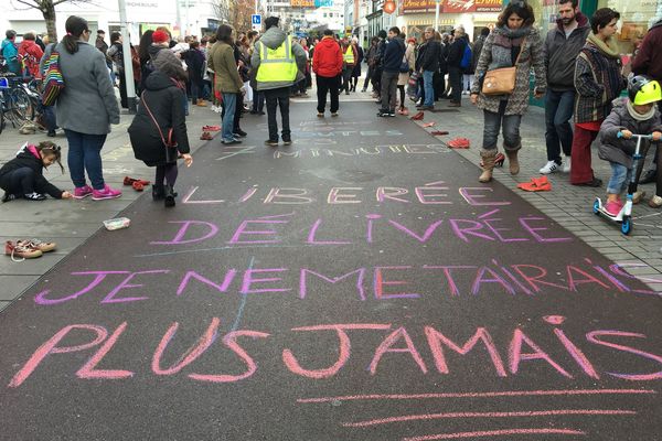 Le rassemblement contre les violences faites aux femmes à Saint-Nazaire