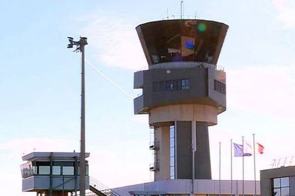 La tour de contrôle de l'aéroport Montpellier Méditerranée - janvier 2017.