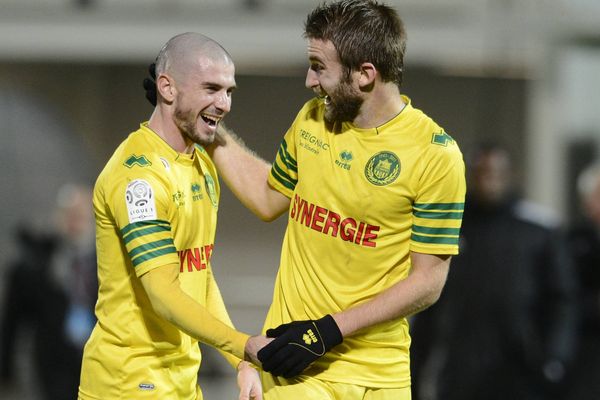 La joie de Vincent Bessat et Lucas Deaux lors de la rencontre OM - FC Nantes, le 06 décembre 2013