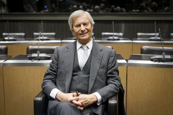 Le Finistérien Vincent Bolloré, conseiller du président du directoire de Vivendi, lors de son audition par la commission d'enquête sur l'attribution, le contenu et le contrôle des autorisations de services de télévision à caractère national sur la télévision terrestre, de l'Assemblée nationale.