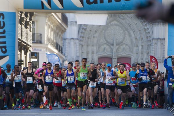 Le départ du marathon de Nantes en 2015