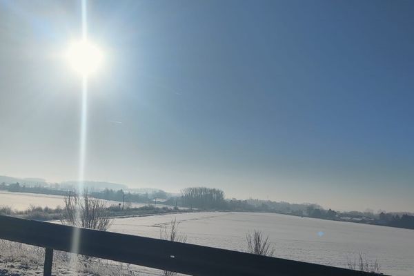 Plaine enneigée à Cantin (entre Douai et Cambrai)