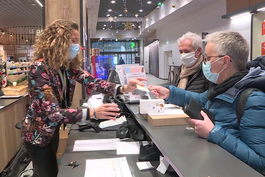 Self-tests arrive in supermarkets in Burgundy, strong customer demand