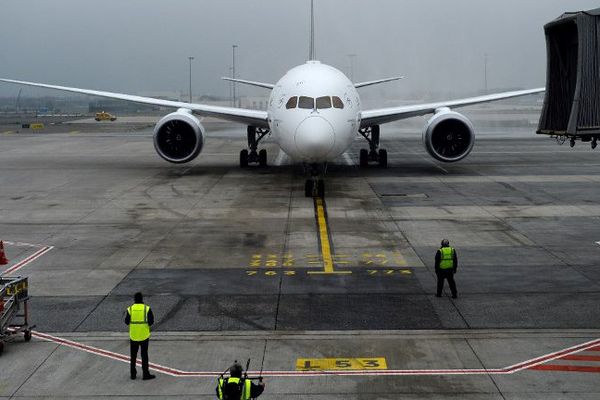 Illustration : un boeing 787 d'Air France à l'aéroport de Paris Charles-de-Gaulle. 