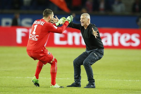 La joie de Rémy Vercoutre et Patrice Garande ce samedi soir au parc des Princes