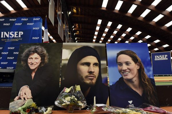 En 2015, lors du tournage de l'émission "Dropped", en Argentine, deux hélicoptères entrent en collision faisant dix morts. A bord, les sportifs français Camille Muffat, Florence Arthaud et Alexis Vastine.