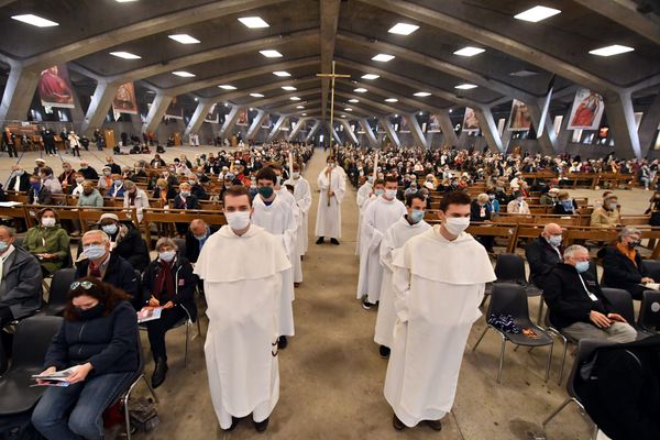 Le pèlerinage du Rosaire à Lourdes doit rassembler cette année 20 000 pèlerinage.