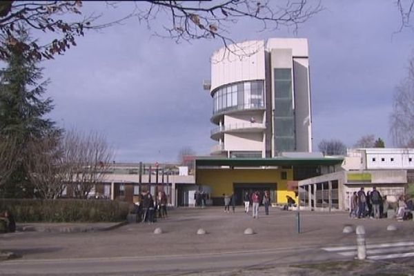 Le lycée Claude-Nicolas Ledoux de Besançon