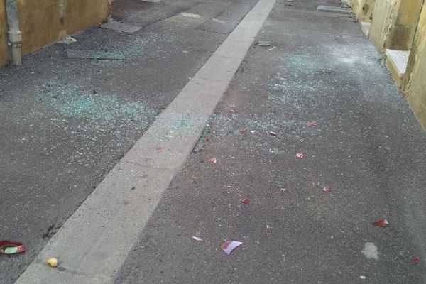 Roquemaure (Gard) - une rue de la ville après la rixe - 27 juillet 2014.