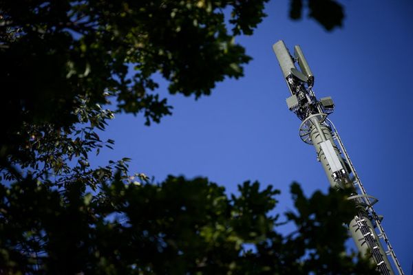 Les opérateurs vont pouvoir déployer progressivement des antennes 5G à Paris. (Illustration)