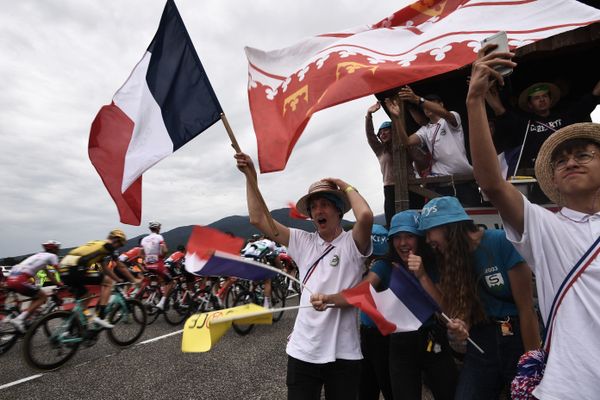 Les drapeaux alsaciens flotteront sur les routes du Tour en 2023.