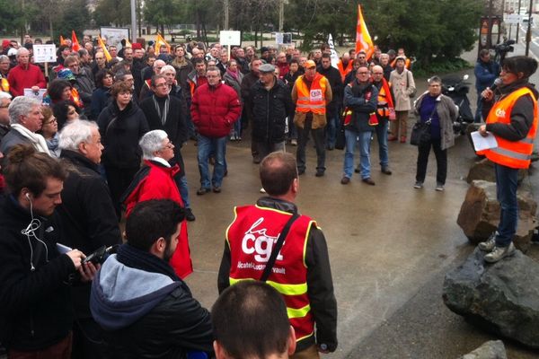 Les salariés d'Alkcatel-Lucent Orvault manifestent à Nantes le 15 janvier 2014