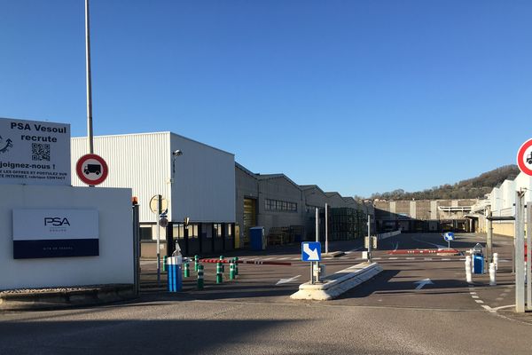 2600 salariés travaillent sur le site PSA de Vesoul (Haute-Saône)