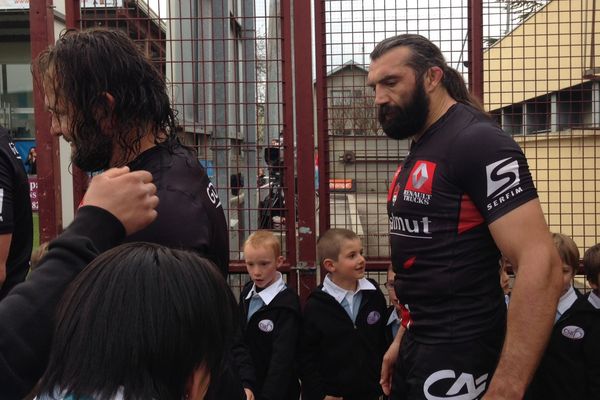 Sébastien Chabal est entré une dernière fois sur la pelouse de Rajon, à Bourgoin, fin mars 