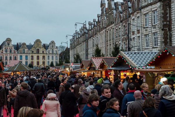 Fréquentation en hausse de 15% pour le Marché de Noël d'Arras.