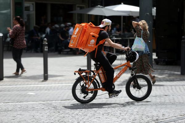 A Clermont-Ferrand, les livreurs Just Eat sont en grève ce vendredi 15 juillet. (Photo d'illustration)