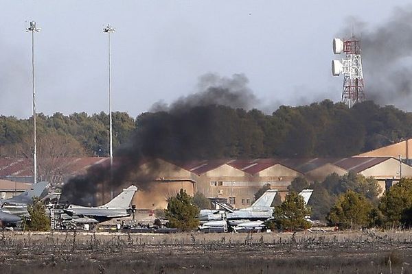 Base aérienne d'Albacete en Espagne après le crash d'un F-16 grec provoquant la mort de 11 militaires - 26 janvier 2015