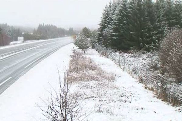 Il devrait neiger cette nuit sur l'A89 (photo d'archive).