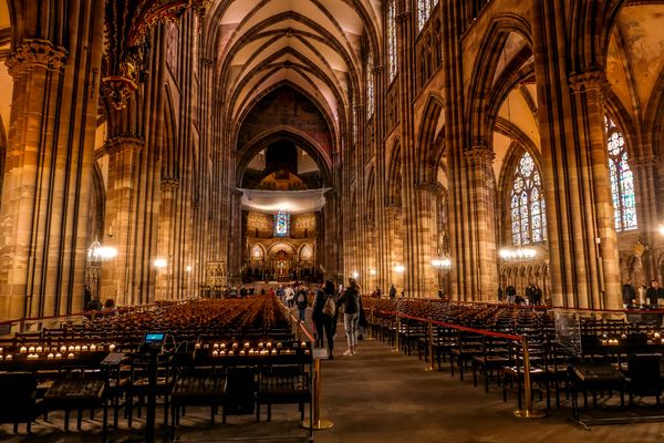 La cathédrale de Strasbourg a été évacuée mercredi 27 mars en raison d'une alerte à la bombe.