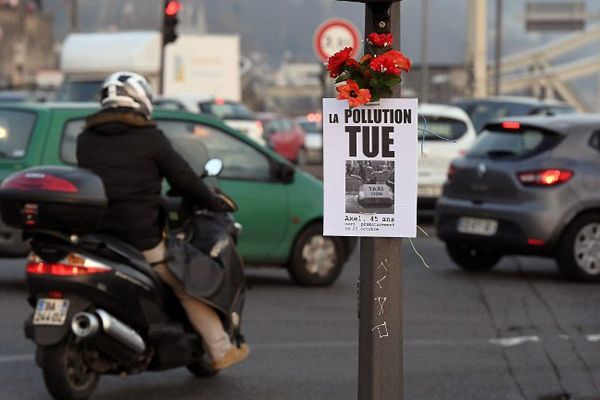 Pollution : La Circulation Alternée Maintenue à Lyon Et Villeurbanne ...