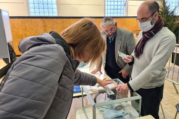 Les Carolomacériens ont voté en faveur du schéma des mobilités à hauteur de 56,41%.