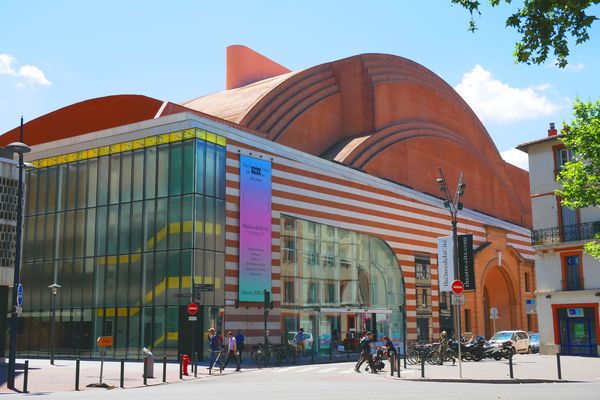 Théâtre de la Cité à Toulouse, victime d'une attaque informatique sur sa billetterie en ligne.